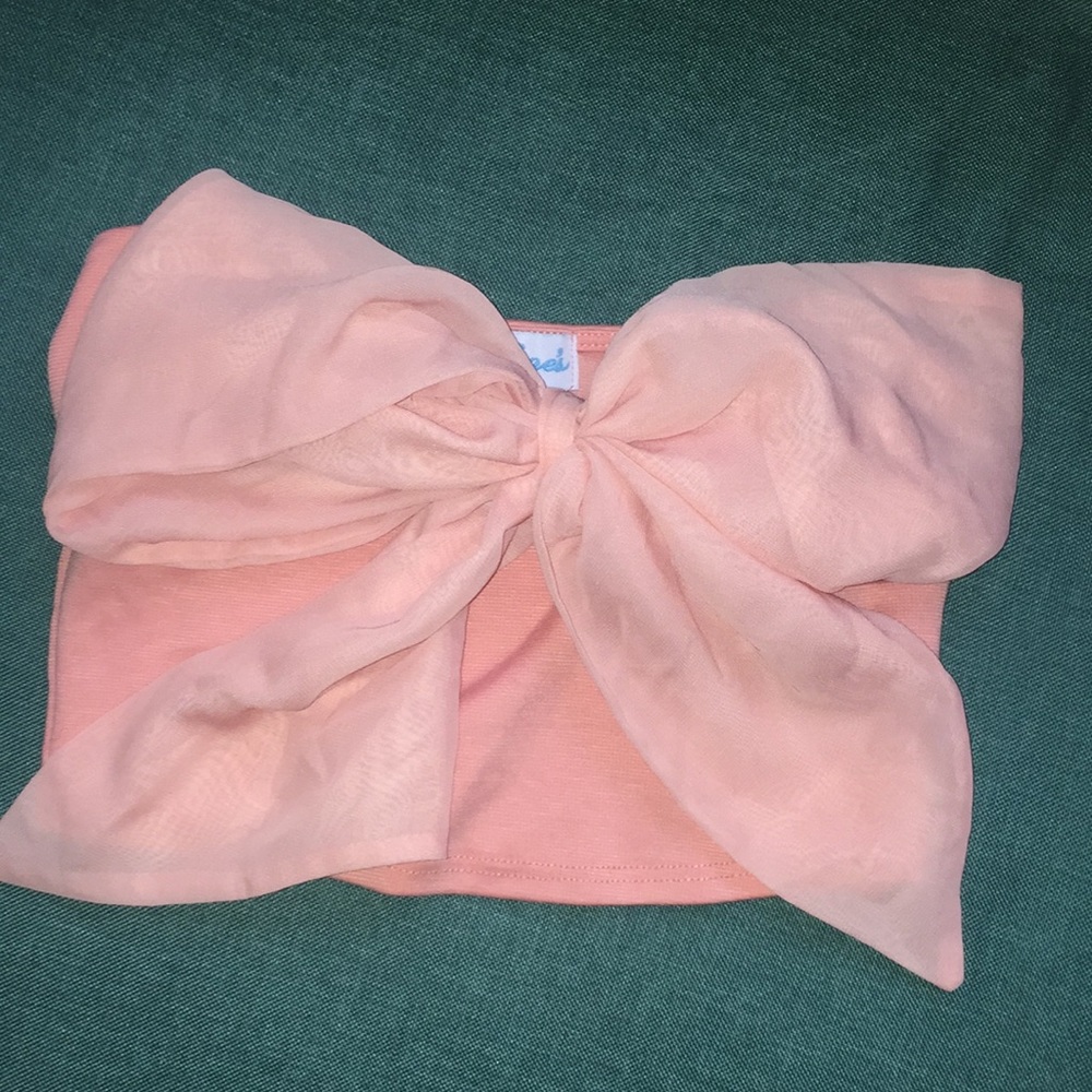 Bow tube top